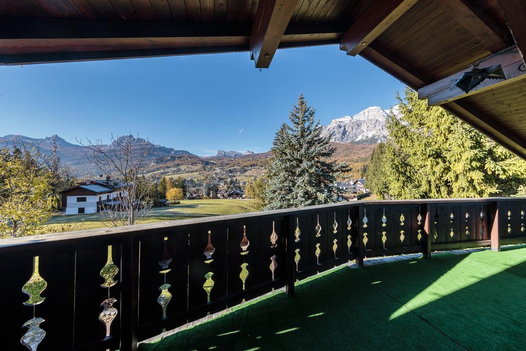 Villa Ca Perosego - Stayincortina Кортіна-д'Ампеццо Екстер'єр фото